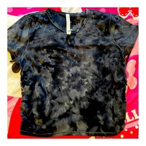 Lululemon alight shirt